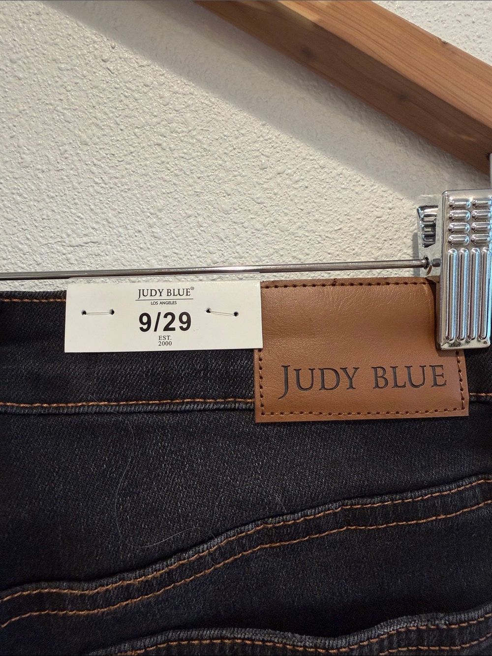 High-Rise Black Women's Jeans - Slim Fit Judy blue New With Tags Size 9/29 - Picture 3 of 5